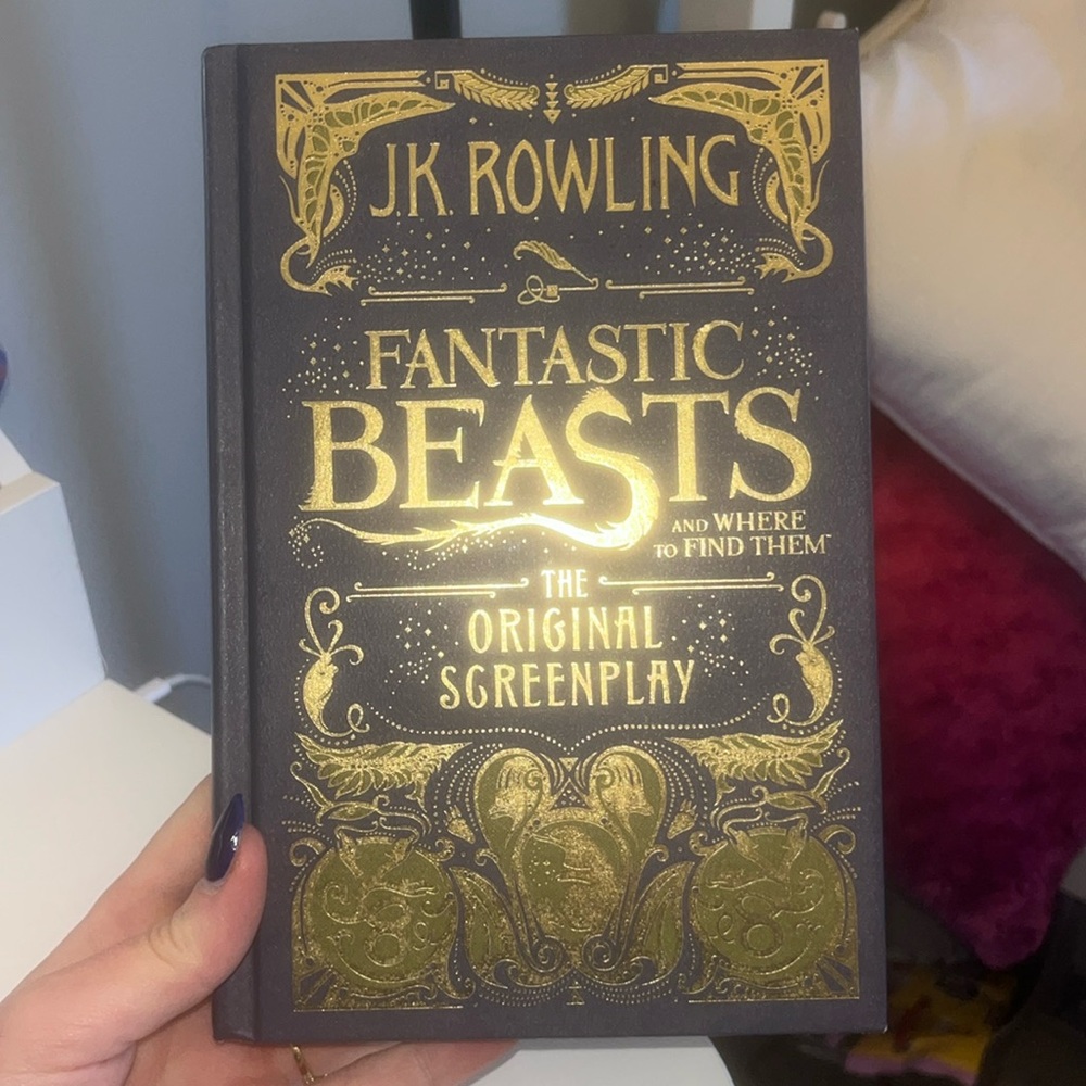 J.K. Rowling Fantastic Beasts: The original screenplay book